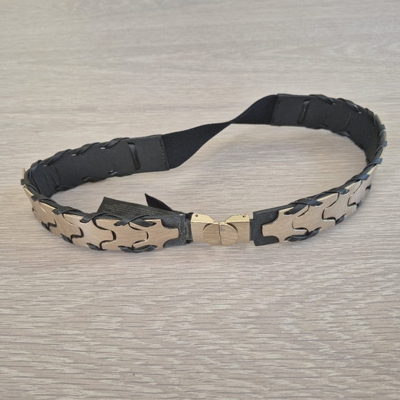 Black and gold puzzle belt with metal hardware - Picture 1 of 9
